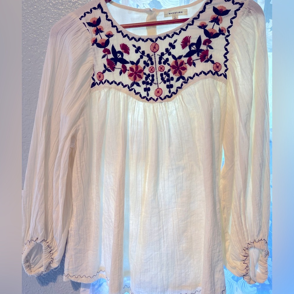 Super cute hippie/boho looking too perfect for fall or a cool spring night